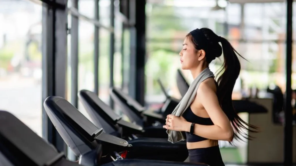 Membangun Otot di Rumah: Gaya Santai Tanpa Gym