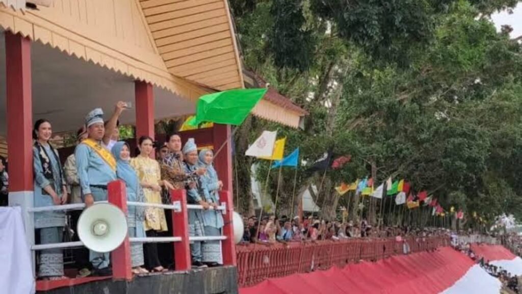 Festival Pacu Jalur Resmi Dibuka oleh Wakil Presiden Gibran